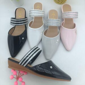 40pairs mixed color and sizes new ladies doll shoes +mules (below price is 40pair)already in kenya
