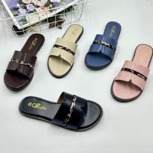 Flat Slippers Bling Women Sandals Summer Fashion Crystal Casual Ladies Shoes from size 37 to 42 (below price is for 50 pairs) Goods in Tanzania