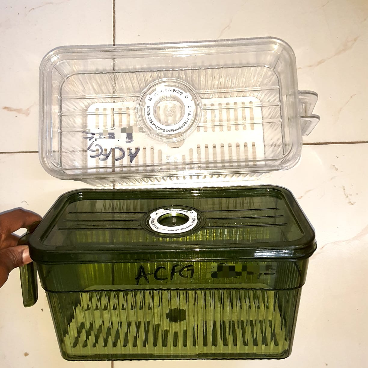 Fridge organizers with lids for 3set (already in kenya)