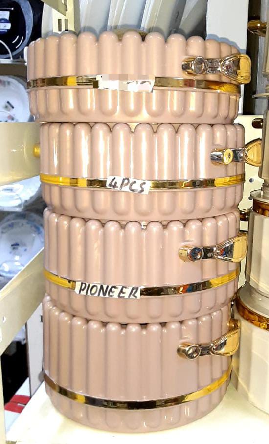 4 pcs pioneer hotpots(Goods in kenya)