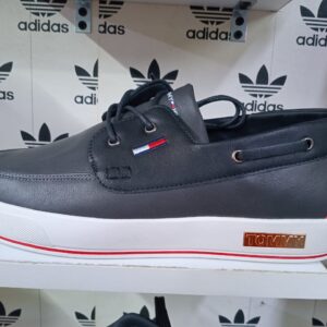 size(36-43)Timberland Classic Sneakers(Goods in Kenya)