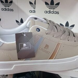 Size(36-42)Tommy Hilfiger Sneakers(Goods in Kenya)