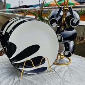 12pc BLACK AND WHITE COMBO(Goods in Kenya)