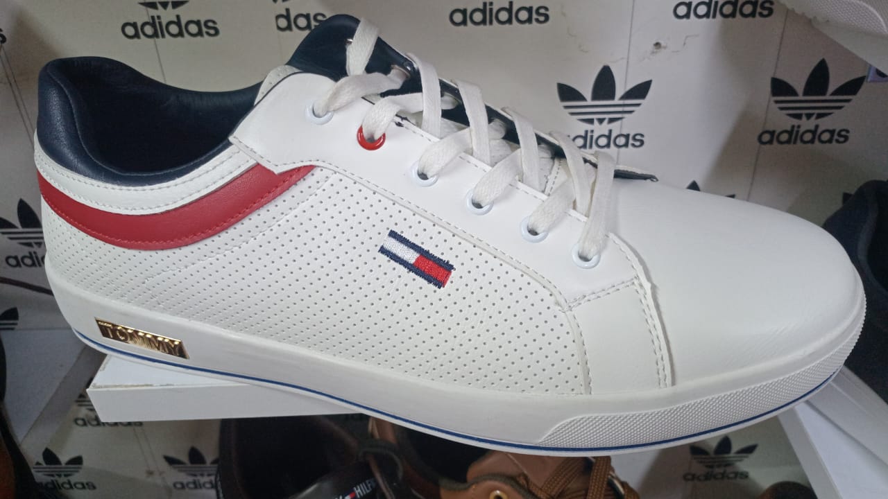 Tommy Hilfiger Original HilFiger Sneakers(GOODS IN KENYA)