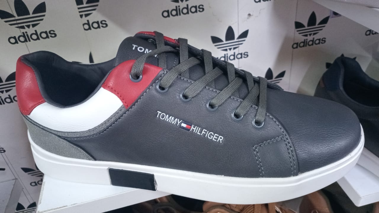 Tommy Hilfiger Casual Denim Designer (GOODS IN KENYA)