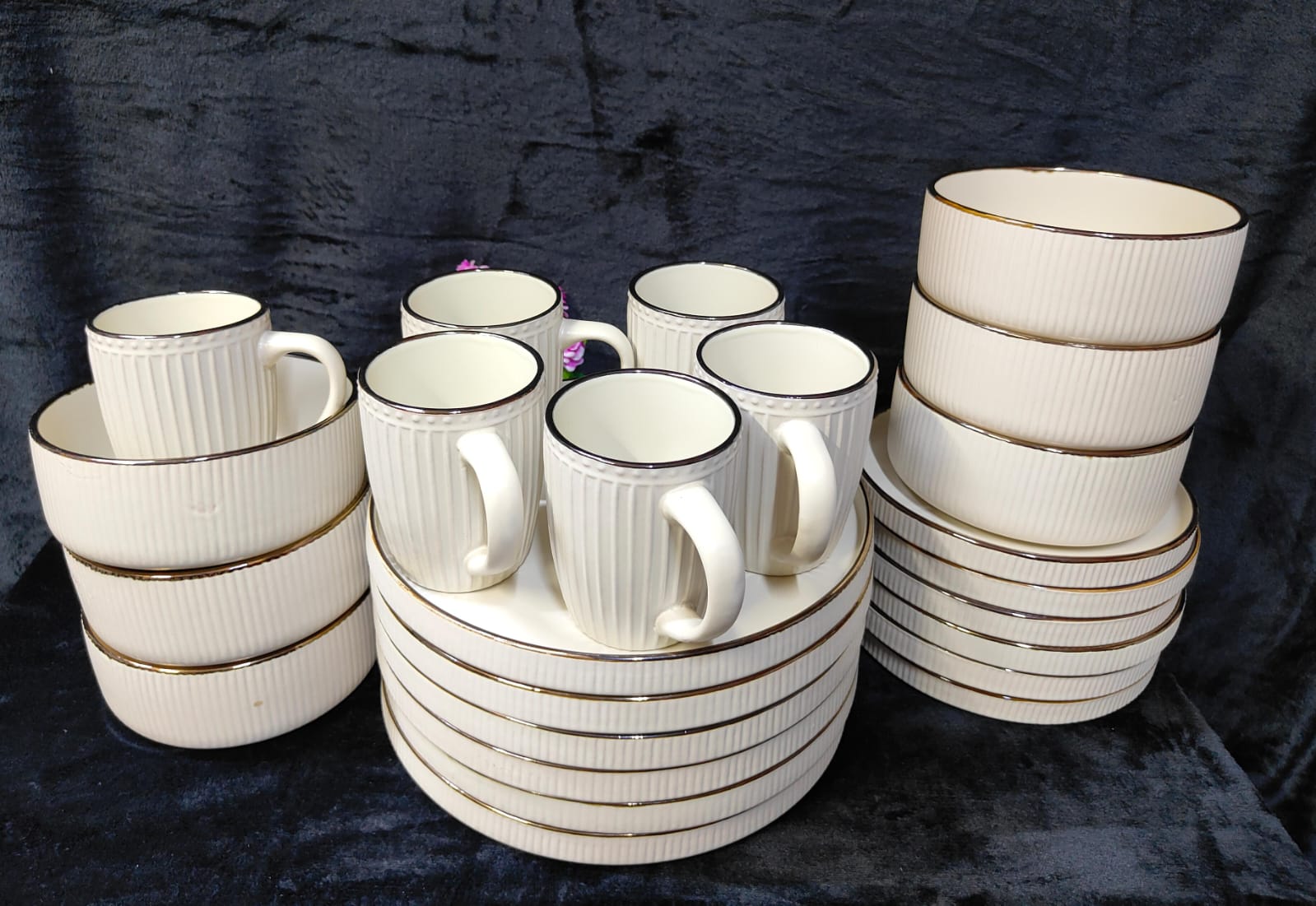 24pcs CERAMIC DINNER SET(goods in kenya)