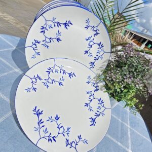 Type: Back pack Material: Closure: zipper Suitable for grade 2-6(goods in kenya)