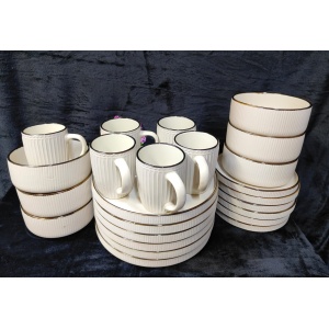 New Babies 🔥🔥‼️24pcs CERAMIC DINNER SET