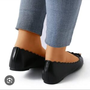 Youmylove Women Flat Shoes Women Petal Shoe Flats Shoe size(36-41)(goods from kenya)