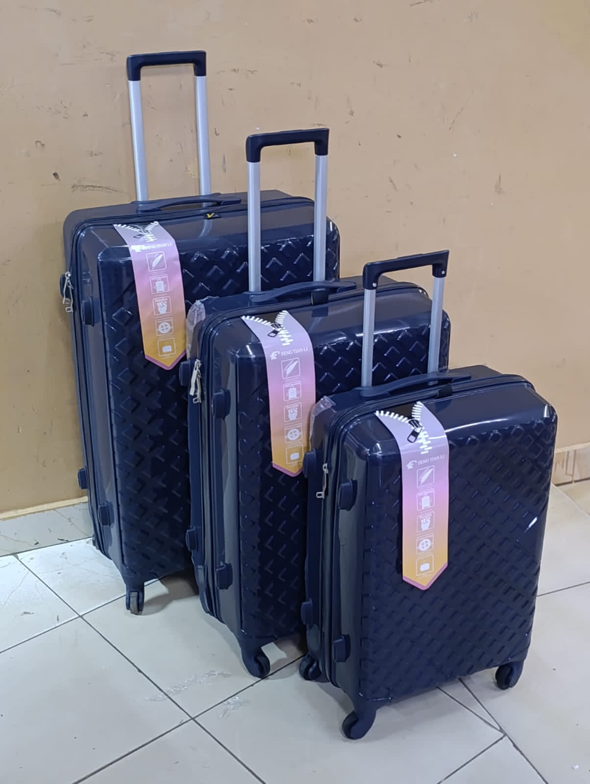 🕸Unbreakable double zip rubber suitcase Pp 3-in-1 Suitcase set(goods in kenya)
