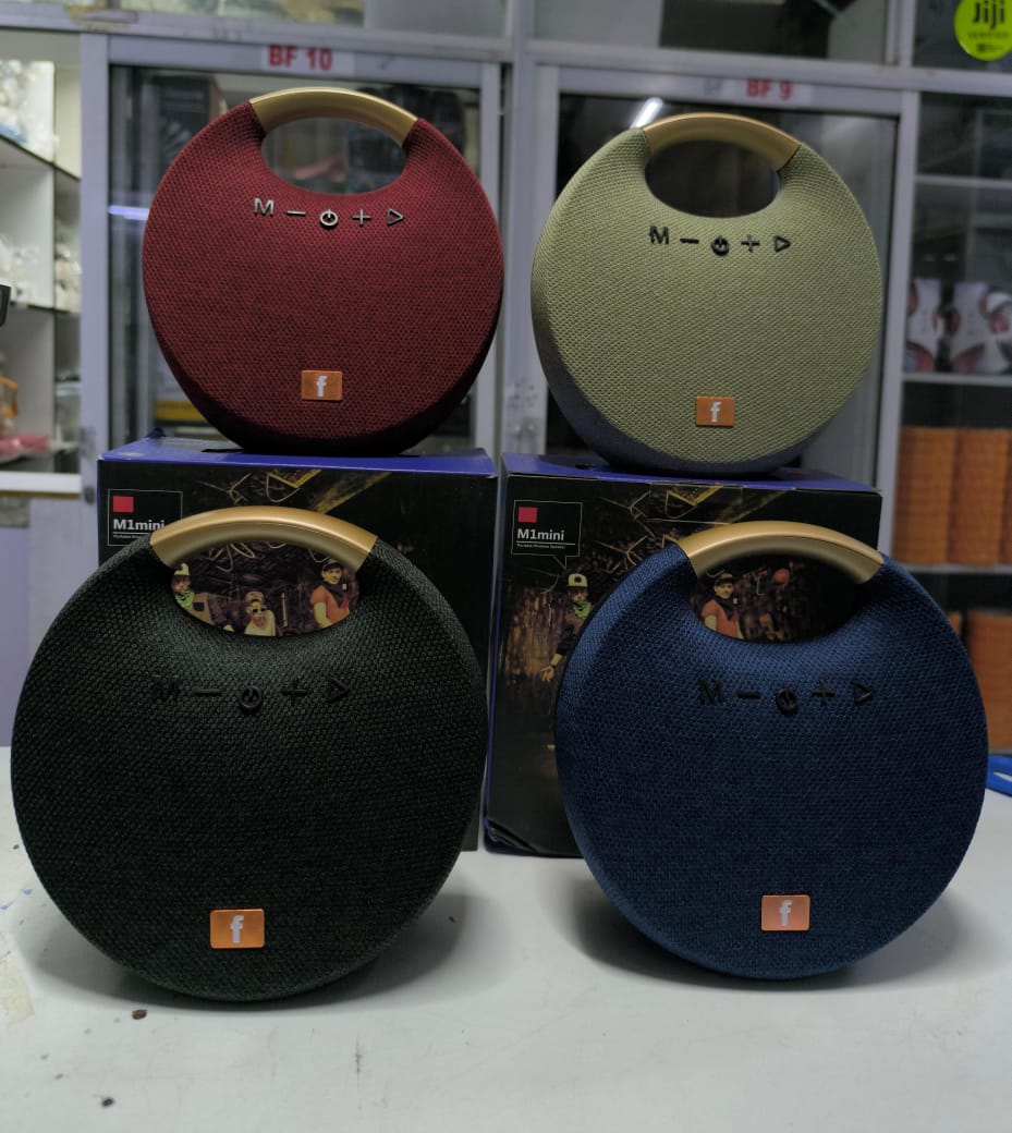 M1 Mini Bluetooth Speaker
